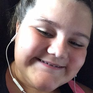 Meet your Posher, Serena